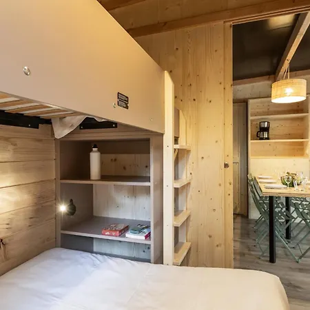 Huttopia Kamp alanı Divonne-les-Bains