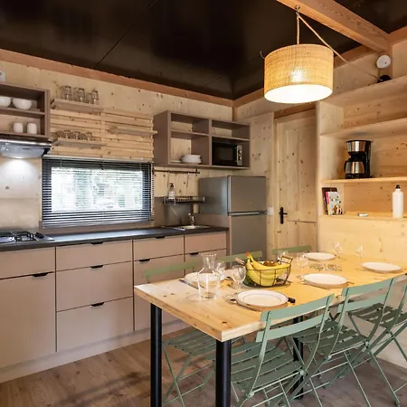 Kamp alanı Huttopia 3*